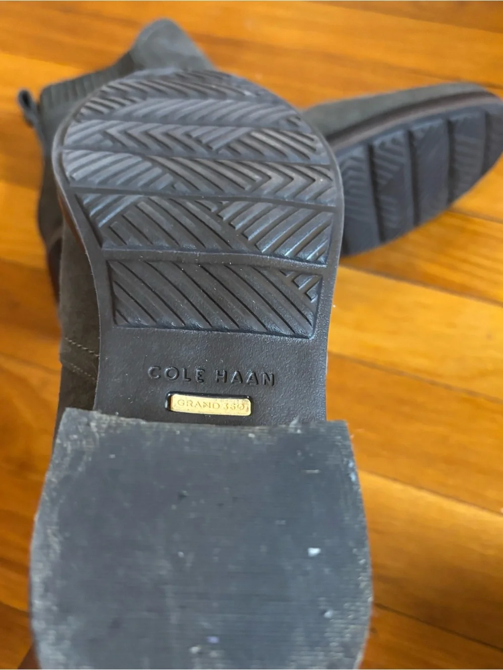Cole Haan Grand.Os Gray Suede Chelsea Ankle Boots Pull On Block Heel 7B